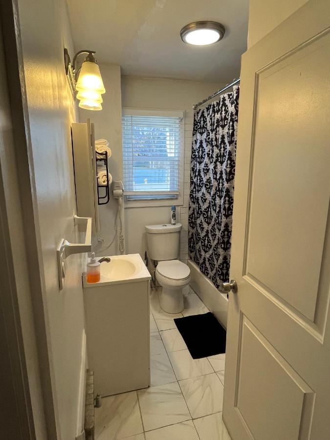 Three Bed One Bath Apt 25 Mins To Nyc Belleville المظهر الخارجي الصورة